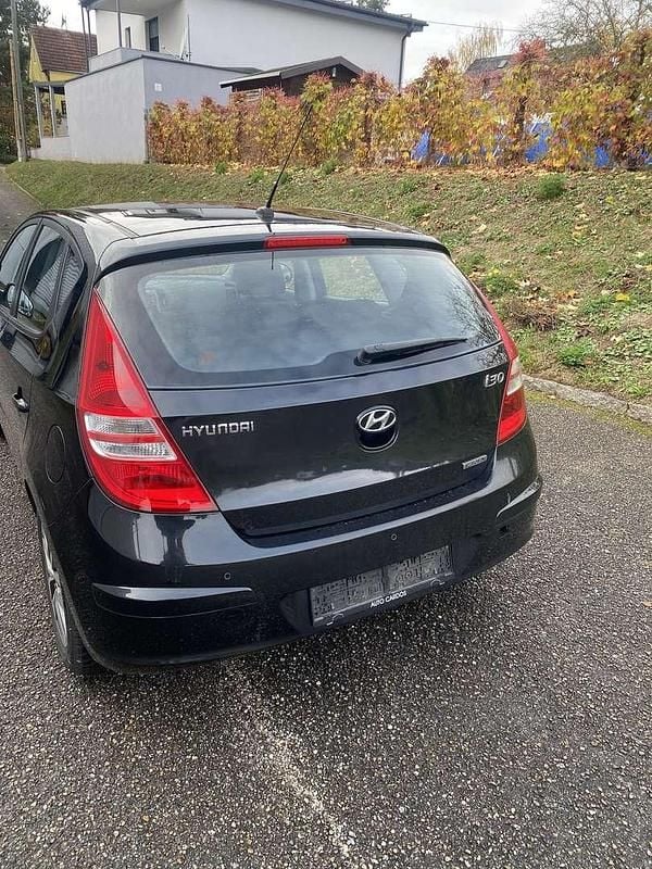 Gebraucht Hyundai i30 Classic 116 PS (85 kW) 2007 Limousine