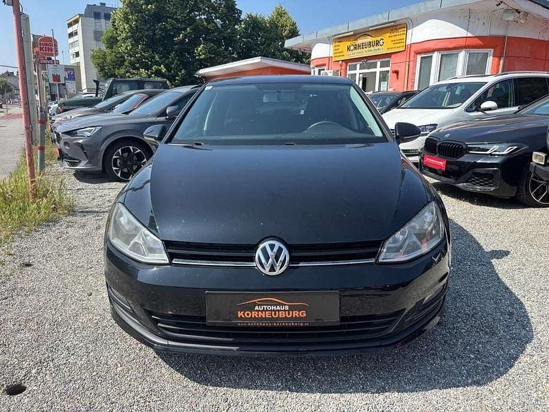 Gebraucht VW Golf VII Trendline 90 PS (66 kW) 2014 Schwarz Limousine