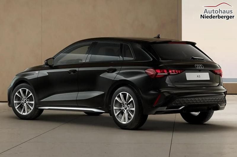 Neu Audi A3 S-Line 150 PS (110 kW) 2025 Limousine