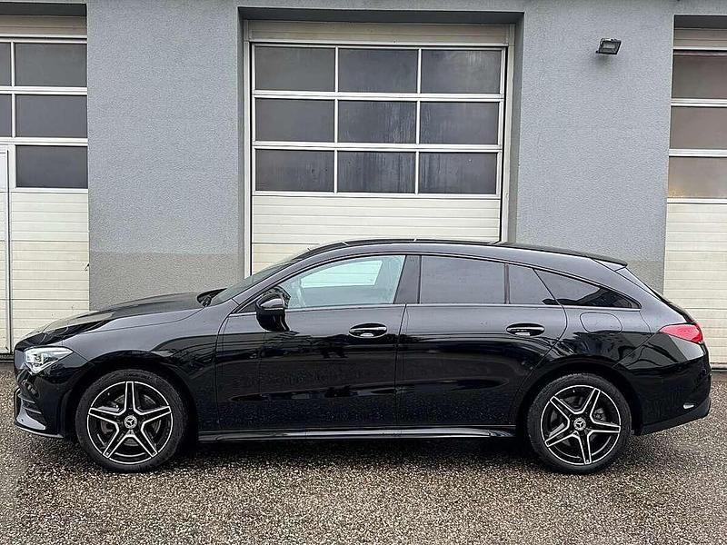 Gebraucht Mercedes CLA250e Shooting Brake AMG line 160 PS (117 kW) 2022 Schwarz Kombi