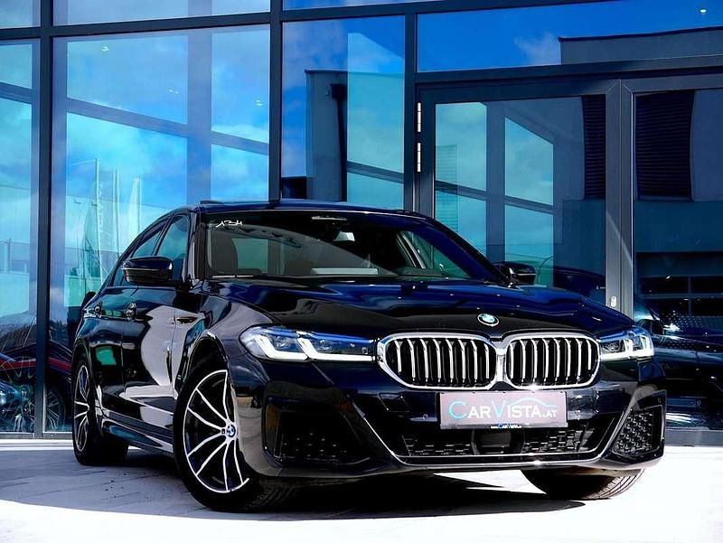 Gebraucht BMW 520 M Sport 190 PS (139 kW) 2022 Schwarz Limousine