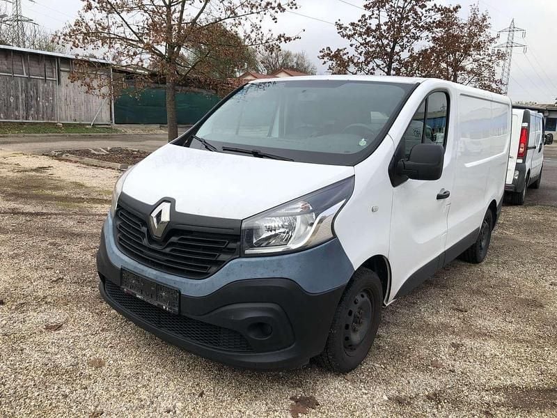 Weiß Gebraucht 2016 Renault Trafic Van | € 2.990 - Bild 1/4
