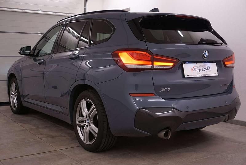 Gebraucht BMW X1 M Sport 125 PS (91 kW) 2020 Grau SUV