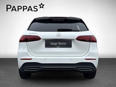 Gebraucht Mercedes B180 Edition 116 PS (85 kW) 2024 Weiss Van / Kleinbus