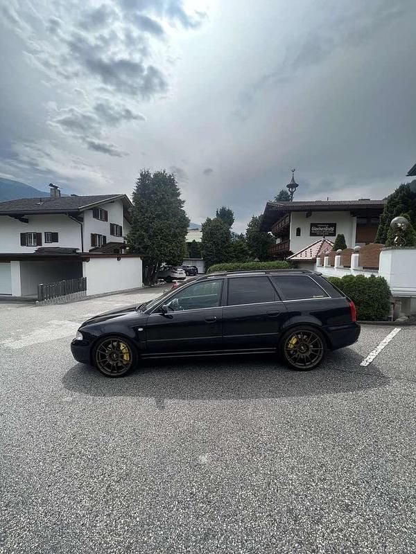 Gebraucht Audi S4 265 PS (194 kW) 2000 Schwarz Kombi