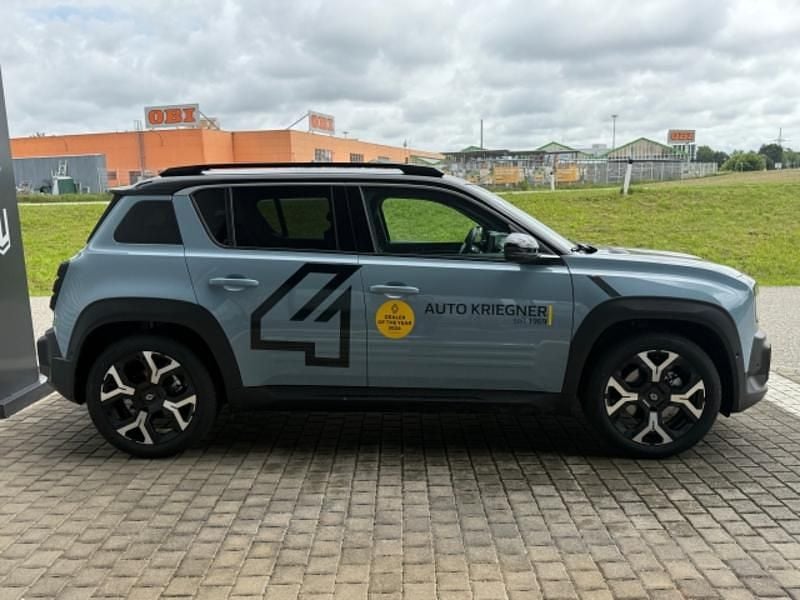 Neu Renault R4 Komfort 149 PS (109 kW) 2025 Blau Kleinwagen