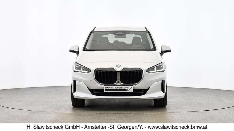 Gebraucht BMW 218 Luxury Line 150 PS (110 kW) 2024 Weiß Kombi