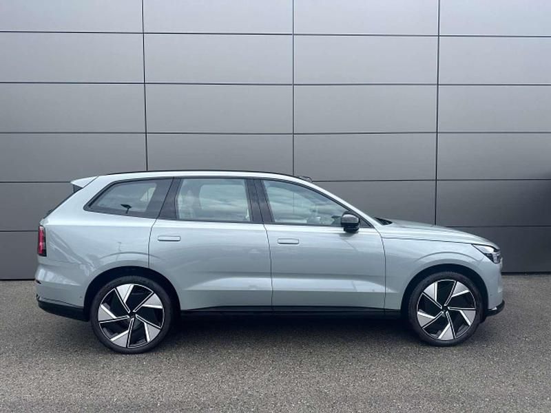 Neu Volvo EX90 Performance 380 kW (517 PS) 2025 Grau SUV