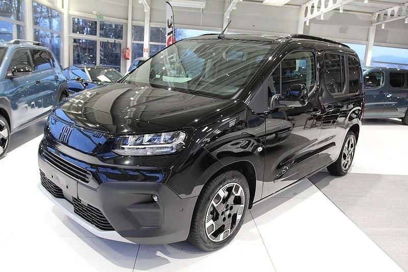 Neu Fiat Doblò S 131 PS (96 kW) 2025 Schwarz Van / Kleinbus