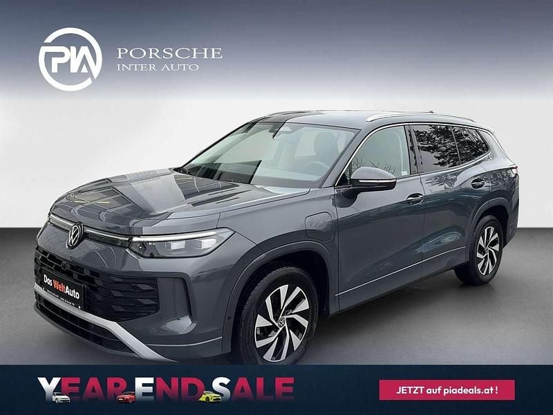 Mittelgrau metallic Gebraucht 2025 VW Tayron SUV | € 42.999 (Superpreis) - Bild 1/3