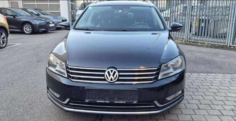Gebraucht VW Passat Highline 140 PS (102 kW) 2014 Schwarz Kombi