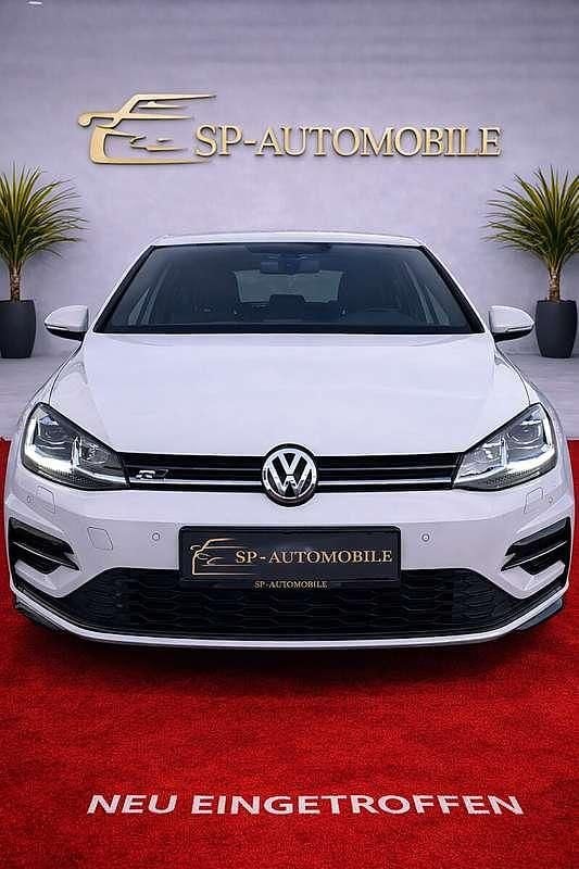 Gebraucht VW Golf VII Highline 150 PS (110 kW) 2017 Weiß Limousine