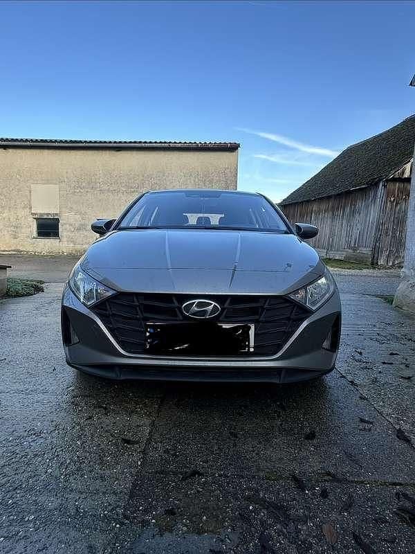 Gebraucht 2021 Hyundai i20 Pure Kleinwagen | € 12.200 - Bild 1/4