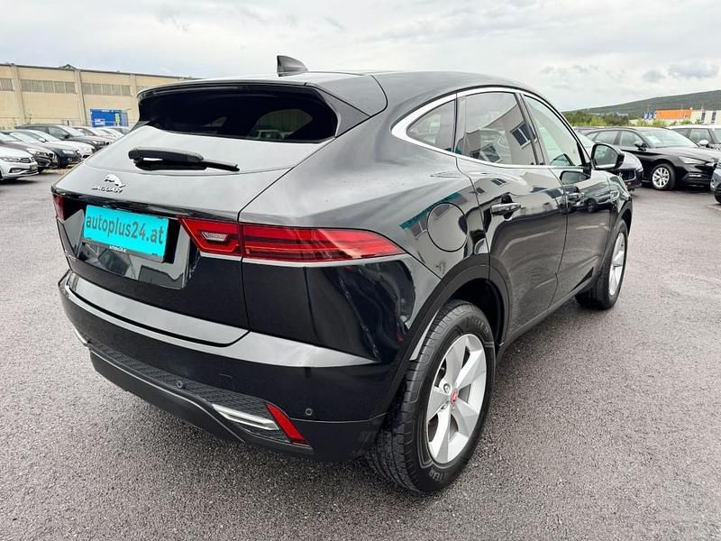 Gebraucht Jaguar E-Pace SE 163 PS (119 kW) 2022 Schwarz SUV