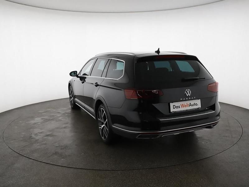 Gebraucht VW Passat 200 PS (147 kW) 2021 Kombi