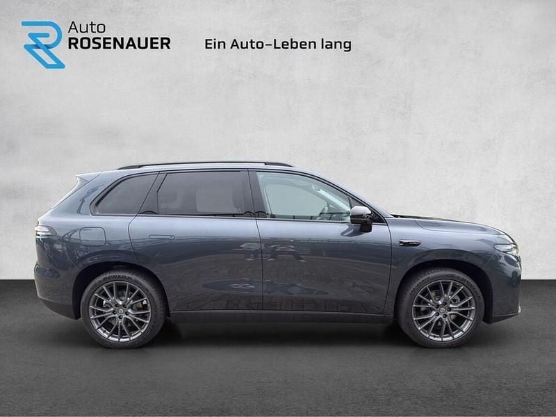 Neu Leapmotor C10 218 PS (160 kW) 2026 Grau SUV