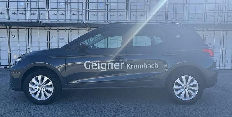 Neu Seat Arona Reference 95 PS (69 kW) 2026 Dunkelblau  normal SUV