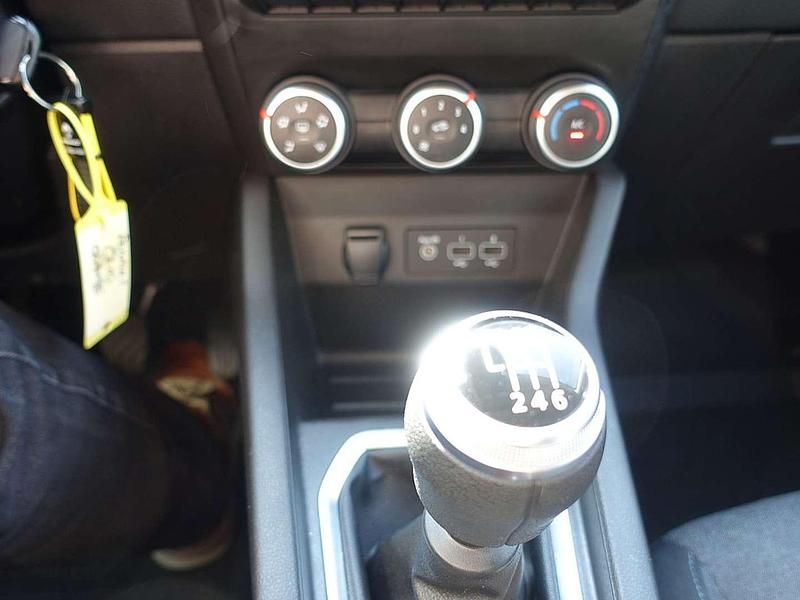 Gebraucht Renault Clio V Zen 91 PS (66 kW) 2021 Orange Limousine