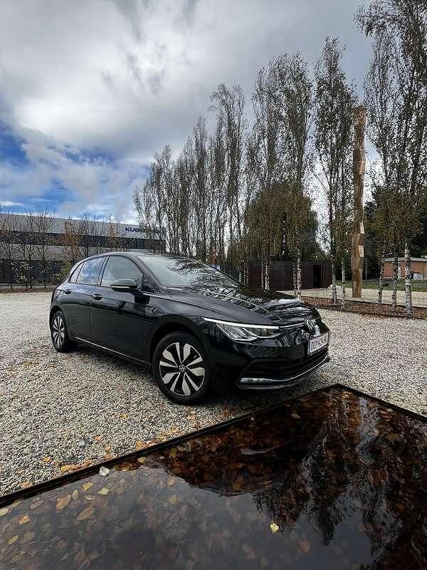 Gebraucht VW Golf Move 150 PS (110 kW) 2024 Schwarz Limousine