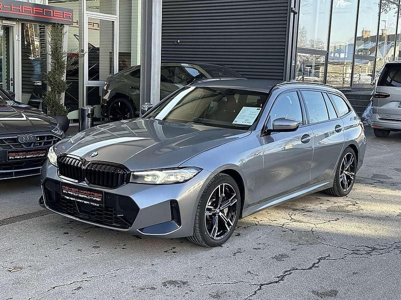 Grau Gebraucht 2025 BMW 330 M Sport Kombi | € 44.990 (Fairer Preis) - Bild 1/4