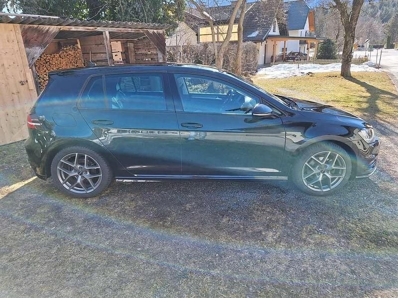 Gebraucht VW Golf VII R-line 150 PS (110 kW) 2016 Schwarz Limousine