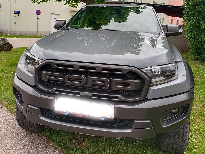 Luxus Raptor Lack Grau Ebenbild