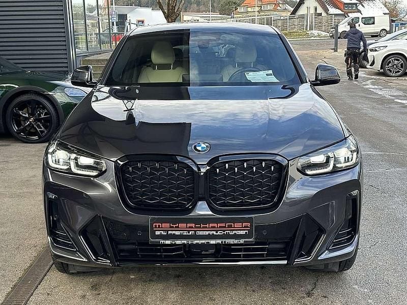 Gebraucht BMW X4 190 PS (139 kW) 2023 Grau SUV