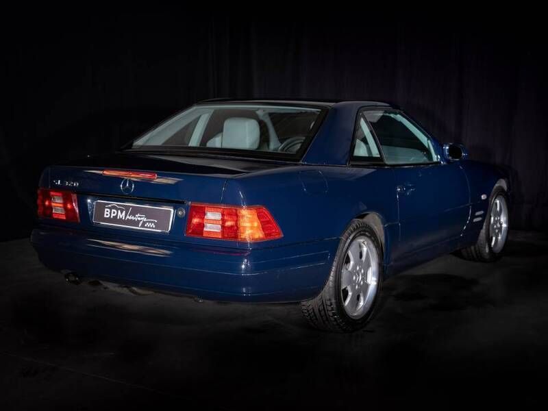Gebraucht Mercedes SL320 224 PS (164 kW) 1998 Blau Cabrio