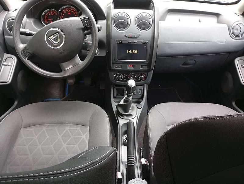 Gebraucht Dacia Duster Lauréate 125 PS (91 kW) 2014 SUV