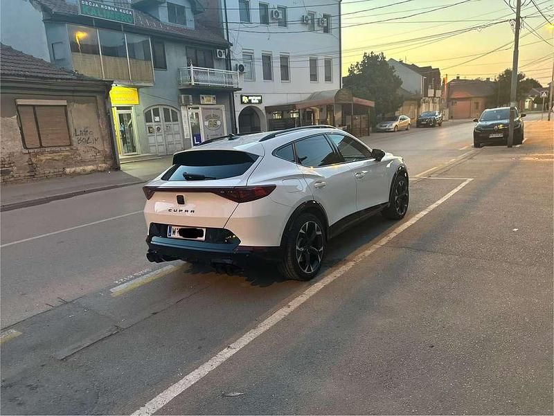 Weiß Gebraucht 2022 Cupra Formentor VZ SUV | € 31.990 (Teuer) - Bild 1/4