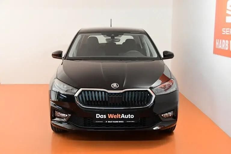 Gebraucht Skoda Fabia Essence 80 PS (58 kW) 2025 Schwarz  metallicperleffektno Kleinwagen