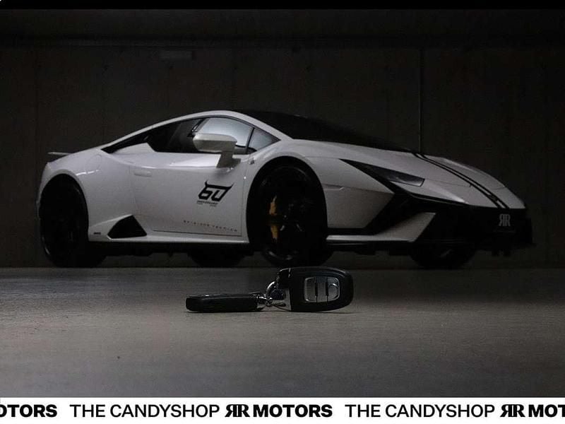 Gebraucht Lamborghini Huracán 639 PS (469 kW) 2024 Weiß Coupé