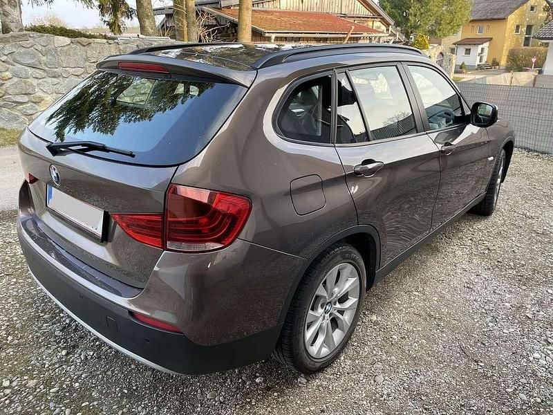 Gebraucht BMW X1 143 PS (105 kW) 2010 Braun SUV