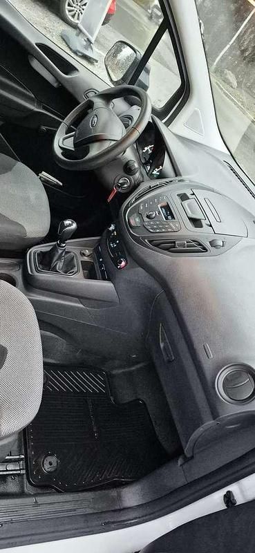 Gebraucht Ford Transit Trend 75 PS (55 kW) 2020 Weiß Limousine