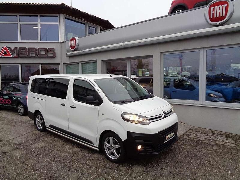 Weiß Gebraucht 2018 Citroën Jumpy Van / Kleinbus | € 21.990 - Bild 1/4