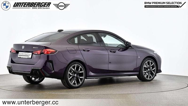 Gebraucht BMW 220 M Sport 163 PS (119 kW) 2025 Coupé