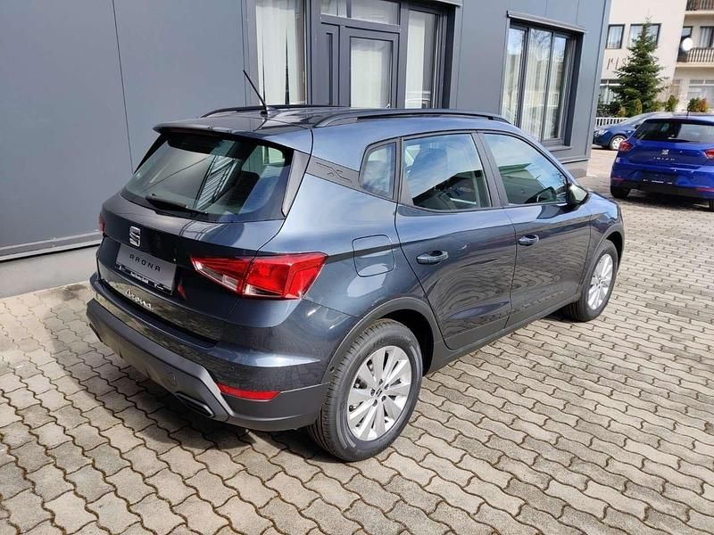 Neu Seat Arona Style 116 PS (85 kW) 2025 Grau SUV