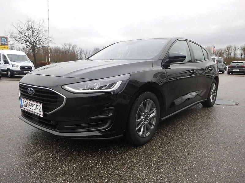 Gebraucht Ford Focus Cool & Connect 101 PS (74 kW) 2022 Schwarz Limousine