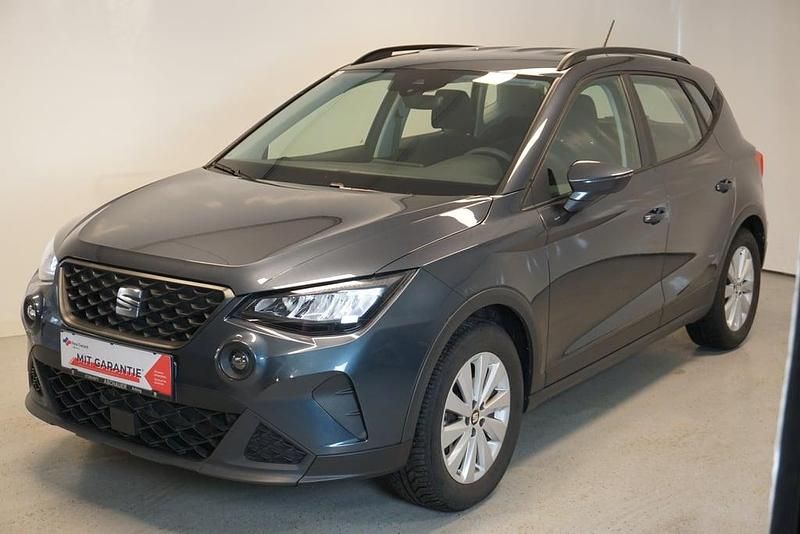 Gebraucht Seat Arona 95 PS (69 kW) 2022 Dunkelgrau  metallicperleffekt SUV