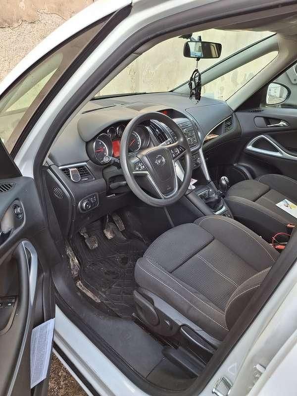 Gebraucht Opel Zafira Tourer Edition 110 PS (80 kW) 2012 Van / Kleinbus