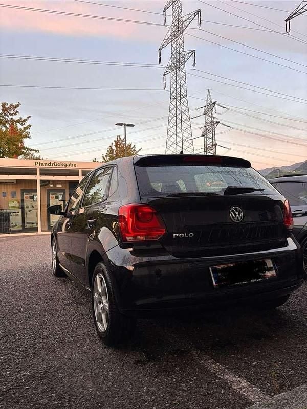 Gebraucht 2012 VW Polo Limousine | € 7.250 (Etwas zu teuer) - Bild 1/4
