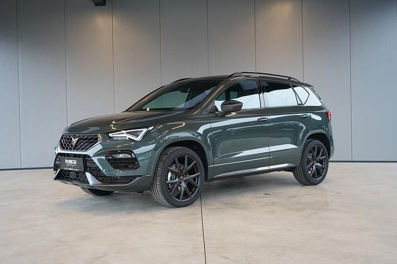 Neu Cupra Ateca 150 PS (110 kW) 2026 Dunkelgrün metallic SUV