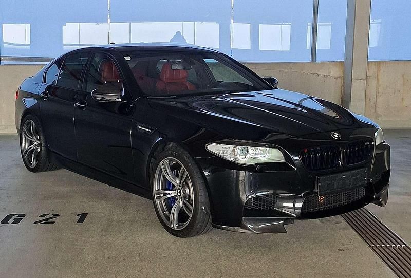 Gebraucht BMW M5 Shadowline 560 PS (411 kW) 2012 Schwarz Limousine