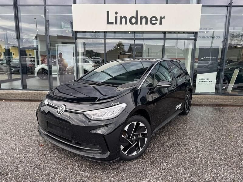 Gebraucht VW ID.3 Pure 125 kW (170 PS) 2025 Schwarz  metallic Kleinwagen