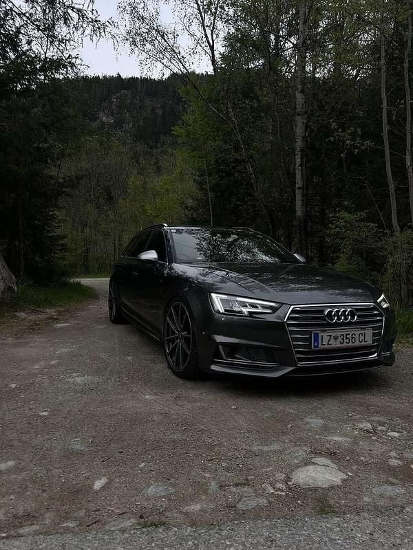 Gebraucht Audi A4 Sport 272 PS (200 kW) 2015 Kombi