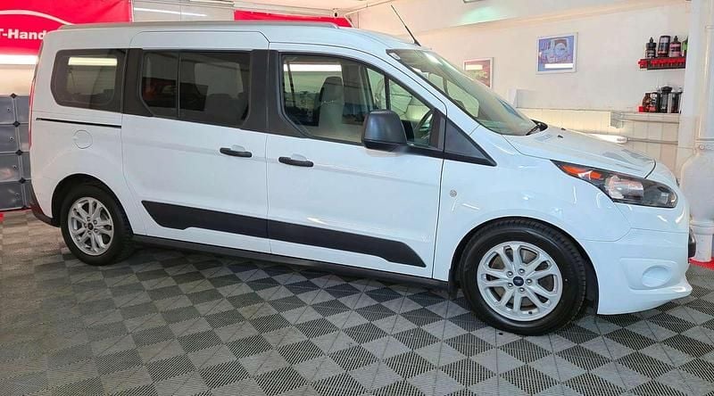 Gebraucht Ford Tourneo Connect 101 PS (74 kW) 2018 Weiß Van / Kleinbus