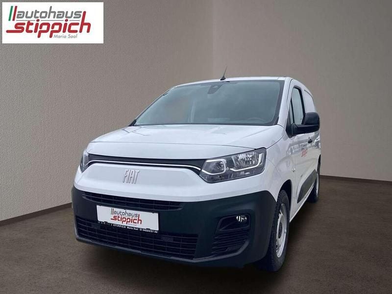 Gebraucht Fiat e-Doblò 100 kW (136 PS) 2022 Weiß Van / Kleinbus