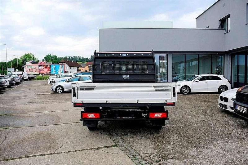 Gebraucht Ford Transit 105 PS (77 kW) 2018 Weiß Van