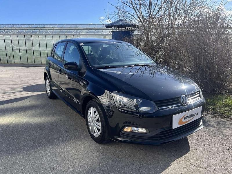 Gebraucht VW Polo Trendline 60 PS (44 kW) 2015 Schwarz Limousine