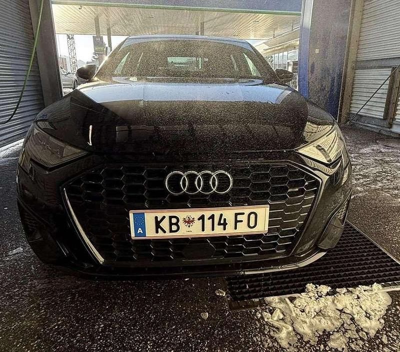 Gebraucht Audi A3 110 PS (80 kW) 2022 Limousine
